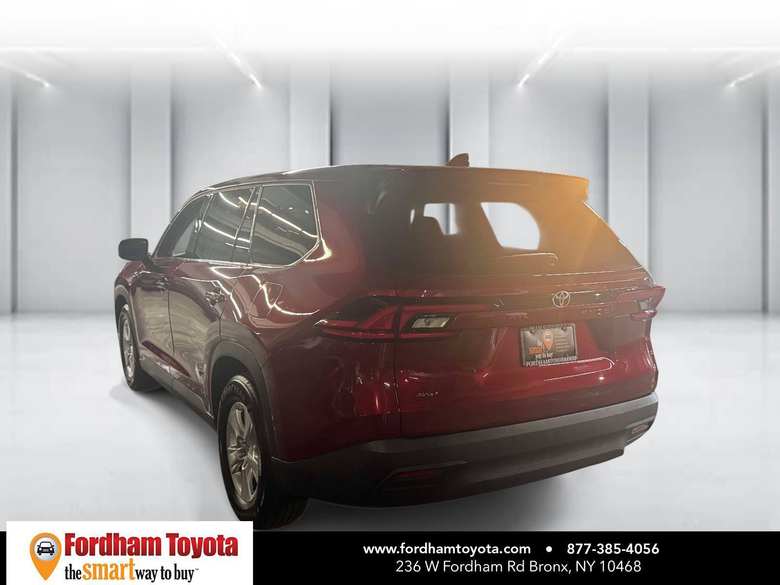 Used 2026 Toyota Grand Highlander AWD image 5