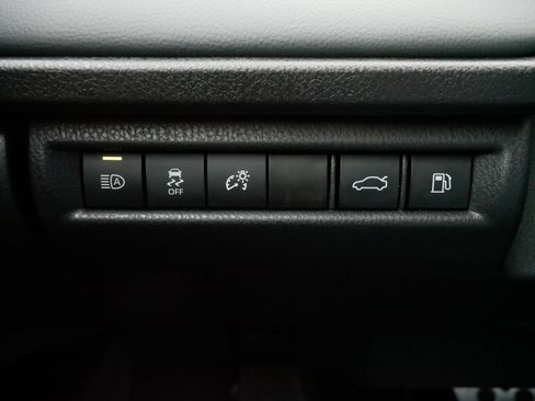 Used 2025 Toyota Camry XSE image 26