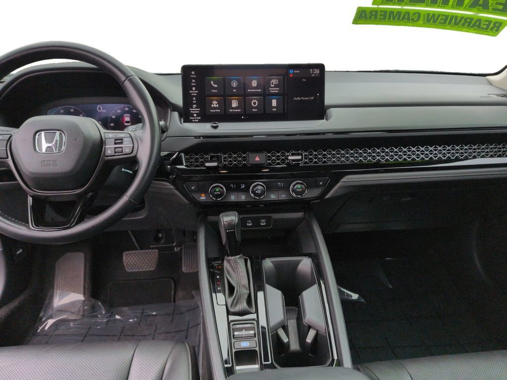 Used 2024 Honda Accord EX-L image 11