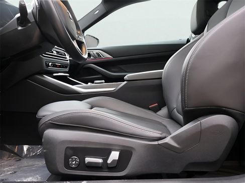 Used 2024 BMW 430i xDrive Coupe w/ Premium Package image 38