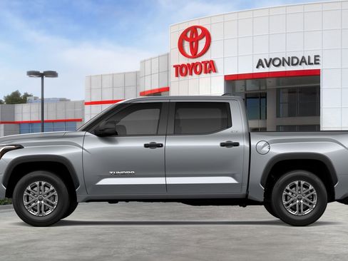 New 2026 Toyota Tundra SR5 AWD/4WD image 4