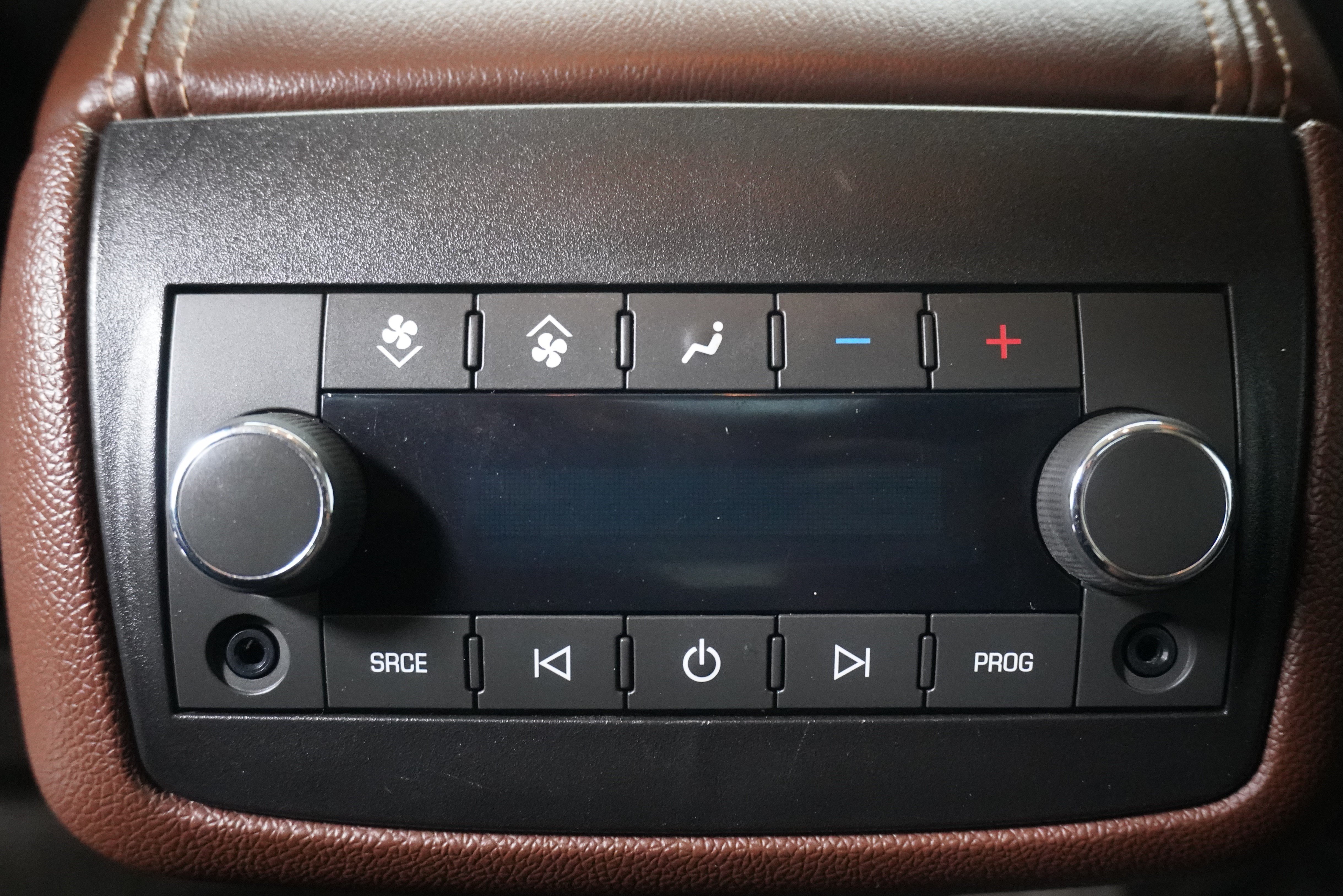 Used 2013 Buick Enclave Leather FWD image 13