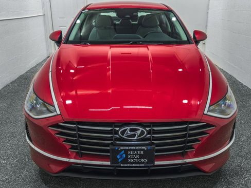Used 2022 Hyundai Sonata SE image 3