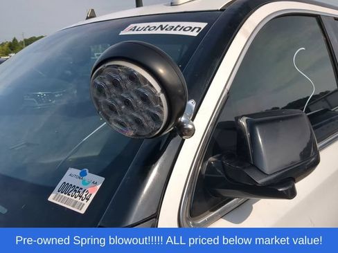 Used 2019 Chevrolet Tahoe 2WD w/ Enhanced Driver Alert Package image 11