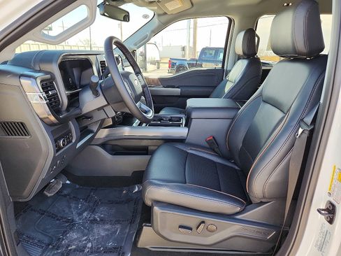 New 2026 Ford F250 Lariat w/ Chrome Package image 10