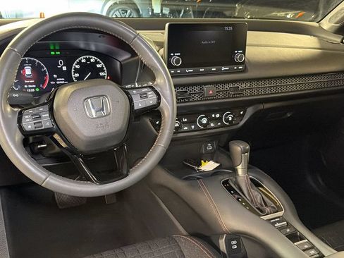 Used 2024 Honda HR-V Sport image 15