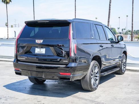 Used 2024 Cadillac Escalade Sport AWD/4WD image 9