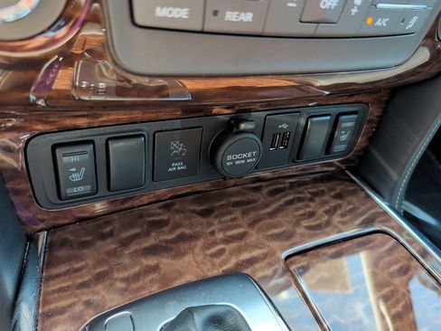 Used 2018 Nissan Armada SL w/ Premium Package AWD/4WD image 24