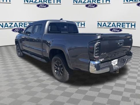 Used 2023 Toyota Tacoma SR5 AWD/4WD image 5