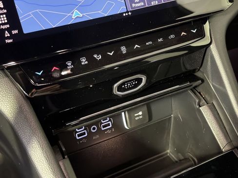 New 2026 Jeep Grand Cherokee L Limited AWD/4WD image 21
