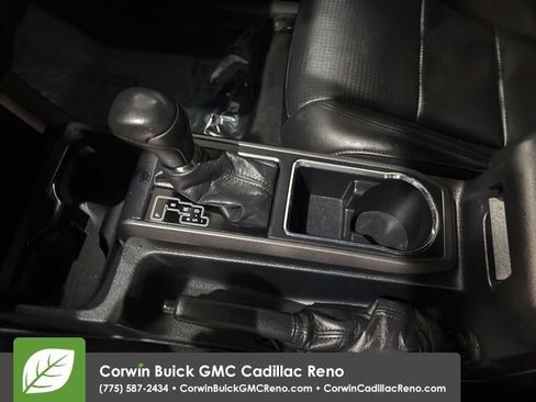 Used 2019 Toyota Tacoma TRD Off-Road image 15