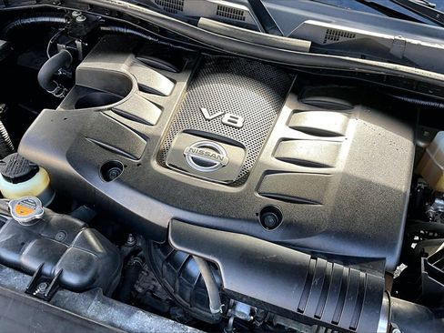 Used 2022 Nissan Armada SV image 35