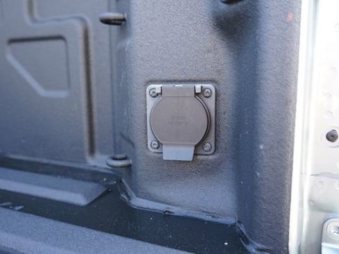 Used 2025 Chevrolet Silverado 2500 LTZ w/ LTZ Premium Package image 67