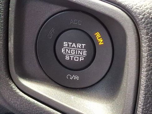 Used 2025 Jeep Wrangler Unlimited Sport AWD/4WD image 24