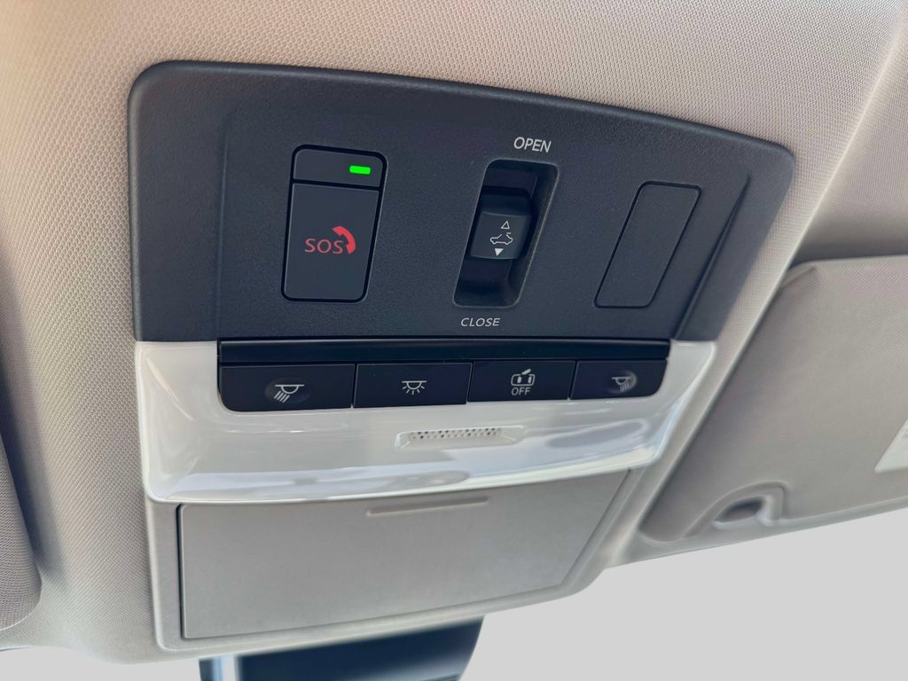 Certified 2025 Nissan Altima 2.5 SL FWD image 30
