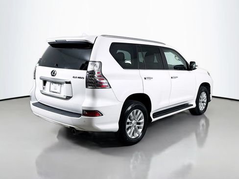 Certified 2022 Lexus GX 460 Premium w/ Premium Plus Package AWD/4WD image 5