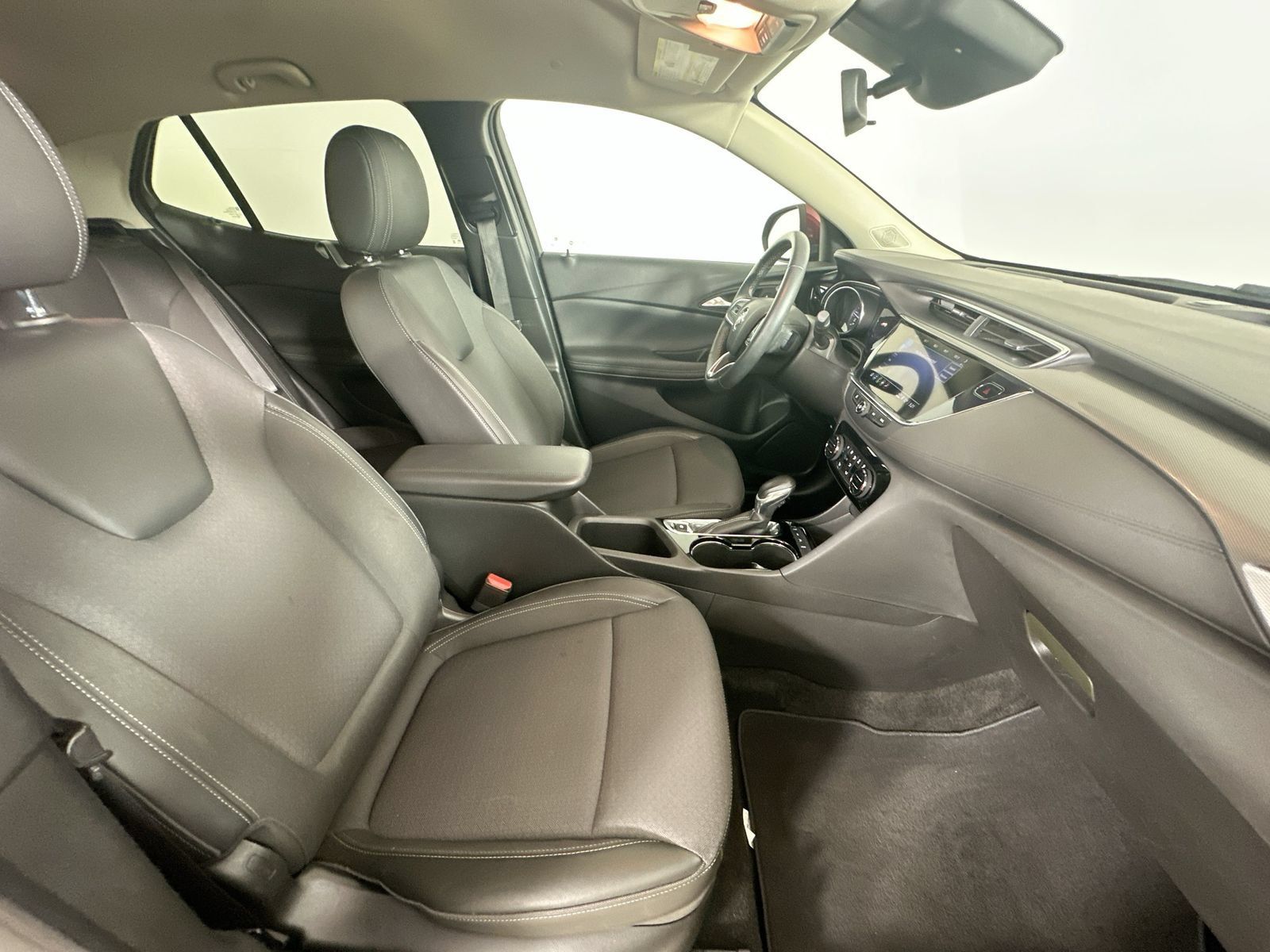 Used 2023 Buick Encore GX Select AWD/4WD image 44