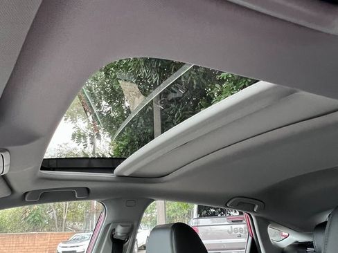 New 2026 Acura Integra image 18