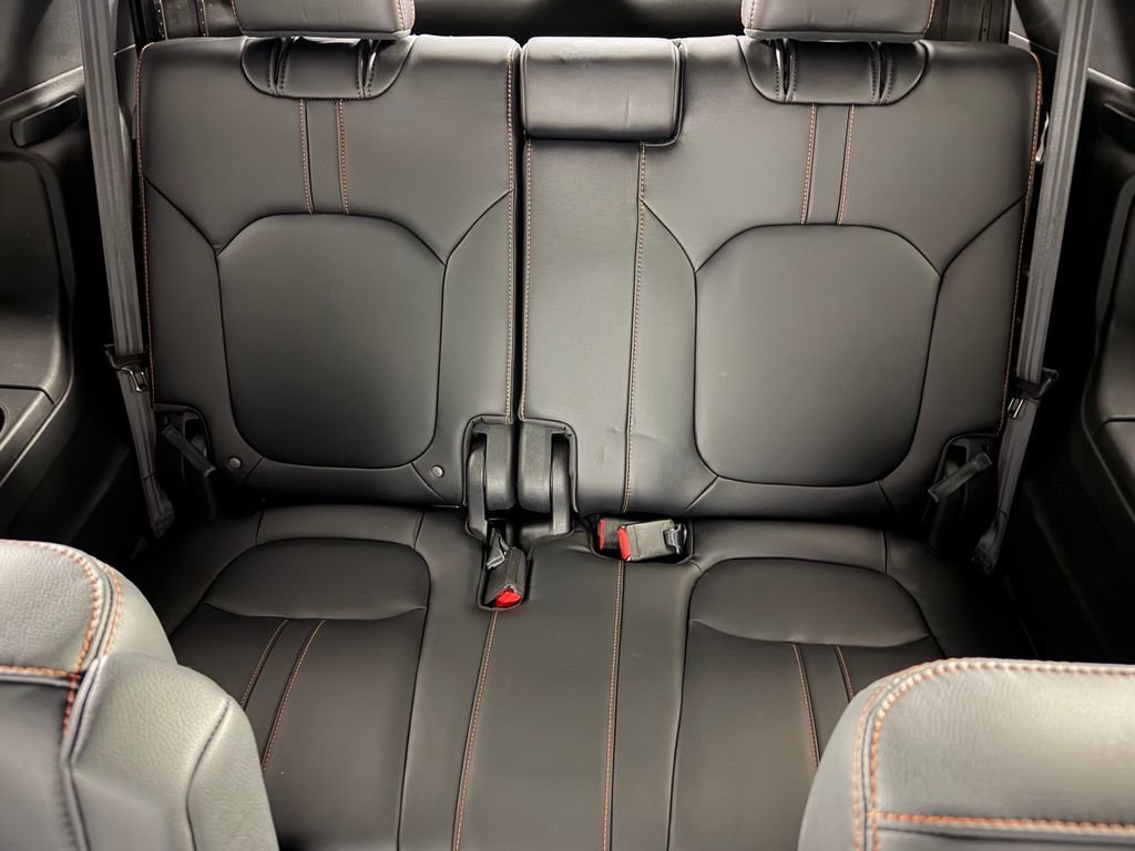 Used 2023 Honda Pilot TrailSport image 18