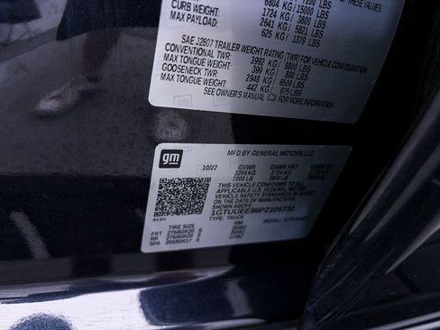 Used 2023 GMC Sierra 1500 AT4 w/ AT4 Premium Package AWD/4WD image 43