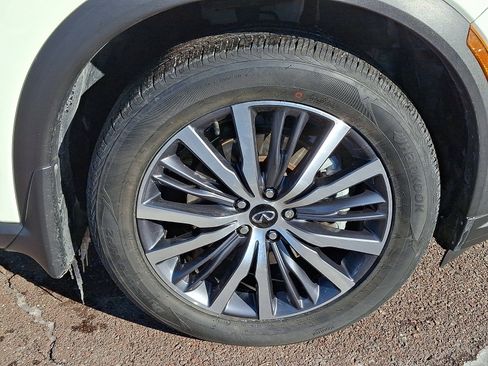 Certified 2023 INFINITI QX60 Sensory w/ Vision Package image 8