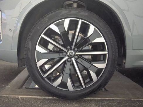 Used 2026 Volvo XC90 B6 Plus AWD/4WD image 17