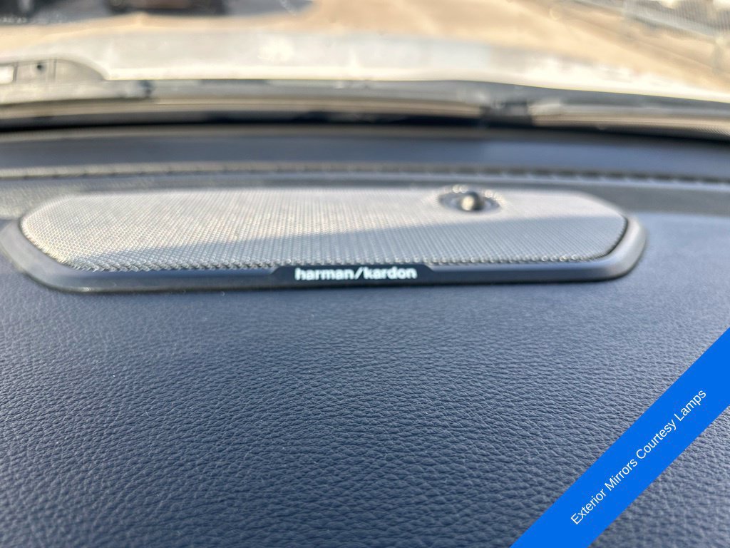 Used 2025 RAM 1500 Laramie AWD/4WD image 21