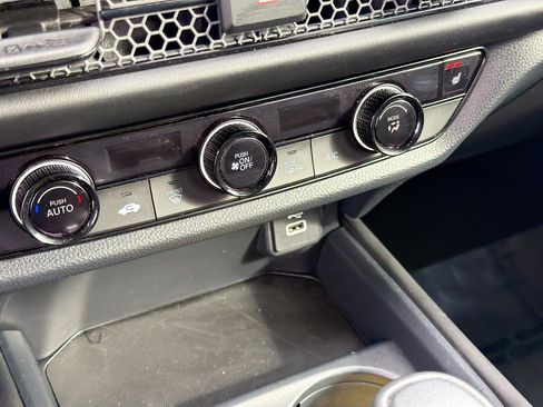 Used 2023 Honda HR-V Sport image 30