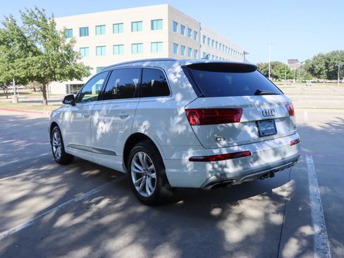 Used 2018 Audi Q7 3.0T Premium Plus w/ Premium Plus Package AWD/4WD image 5