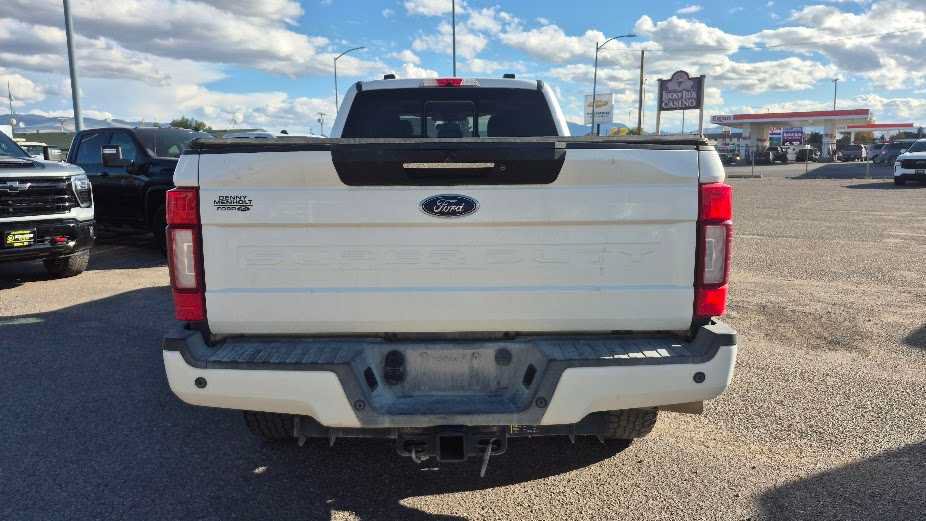 Used 2022 Ford F350 Lariat w/ Lariat Ultimate Package AWD/4WD image 4