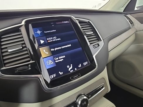 Used 2022 Volvo XC90 T8 Inscription w/ Advanced Package image 26