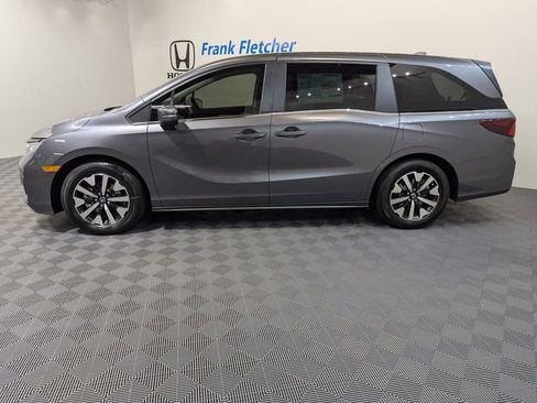 New 2026 Honda Odyssey EX-L image 3