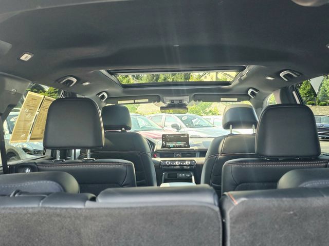 Used 2024 Honda Pilot TrailSport image 12