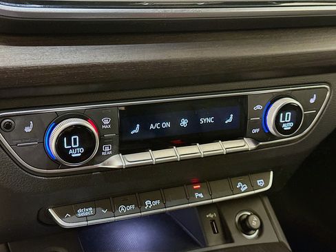 Used 2023 Audi Q5 2.0T Premium Plus w/ Premium Plus Package image 24