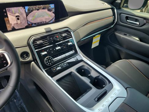 New 2025 Nissan Armada SL w/ Captain's Chari Seat Package image 36