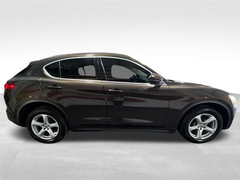 Used 2019 Alfa Romeo Stelvio Sport w/ Cold Weather Package image 4