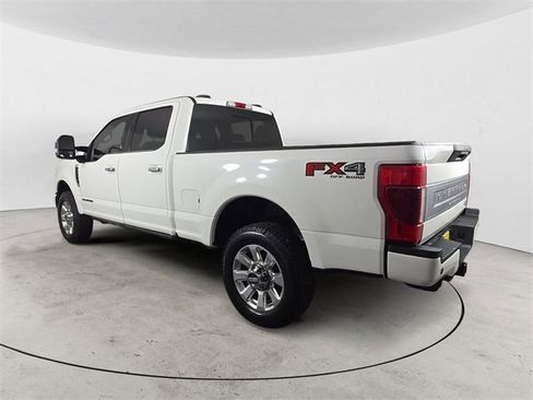 Used 2020 Ford F350 Platinum image 3