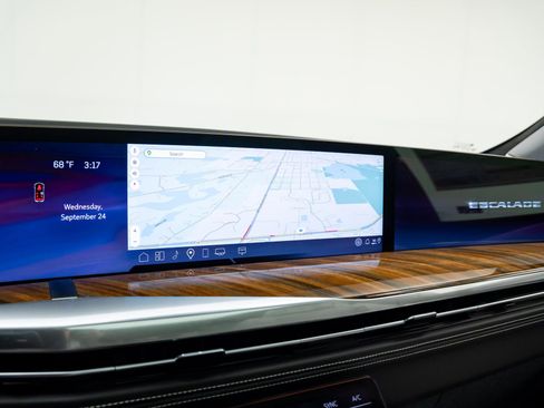 New 2026 Cadillac Escalade Platinum Sport w/ LPO, ONYX Package image 21