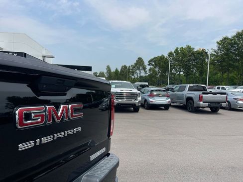 Used 2021 GMC Sierra 1500 Elevation image 33