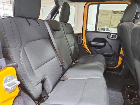Used 2021 Jeep Wrangler Unlimited Sport AWD/4WD image 39