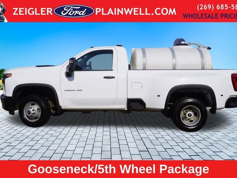 Used 2022 Chevrolet Silverado 3500 W/T w/ WT Convenience Package image 2
