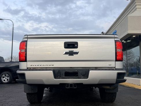 Used 2017 Chevrolet Silverado 1500 LT w/ All Star Edition AWD/4WD image 5
