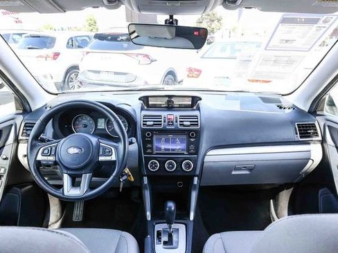Used 2018 Subaru Forester 2.5i w/ Alloy Wheel Package AWD/4WD image 13