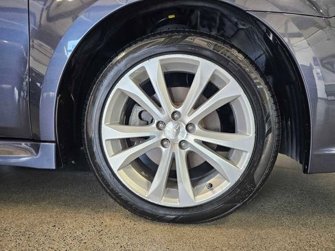 Used 2013 Subaru Legacy 2.5i AWD/4WD image 9