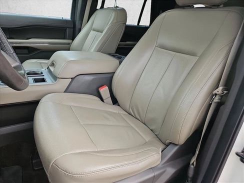 Used 2020 Ford Expedition XLT w/ Equipment Group 202A RWD image 13