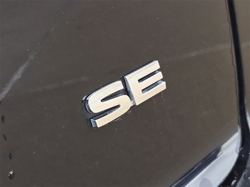 Used 2024 Mitsubishi Eclipse Cross SE image 31