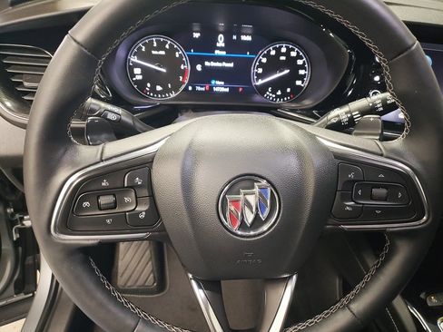 Used 2023 Buick Envision Essence image 28