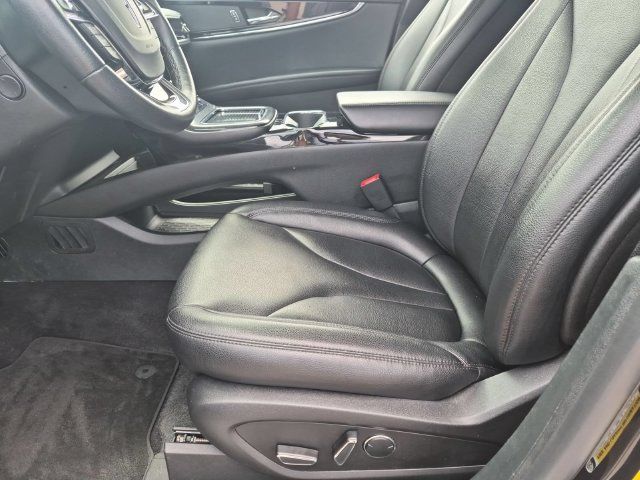 Certified 2023 Lincoln Nautilus AWD w/ Premium Package image 12
