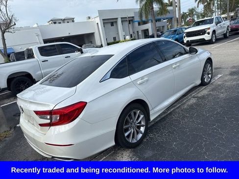 Used 2021 Honda Accord LX image 4
