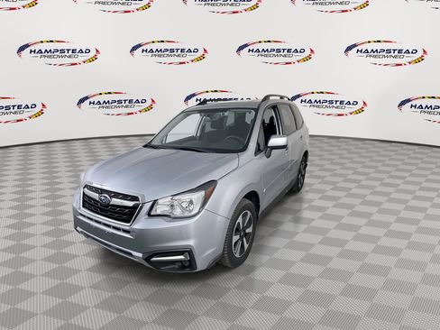 Used 2017 Subaru Forester 2.5i Premium image 4